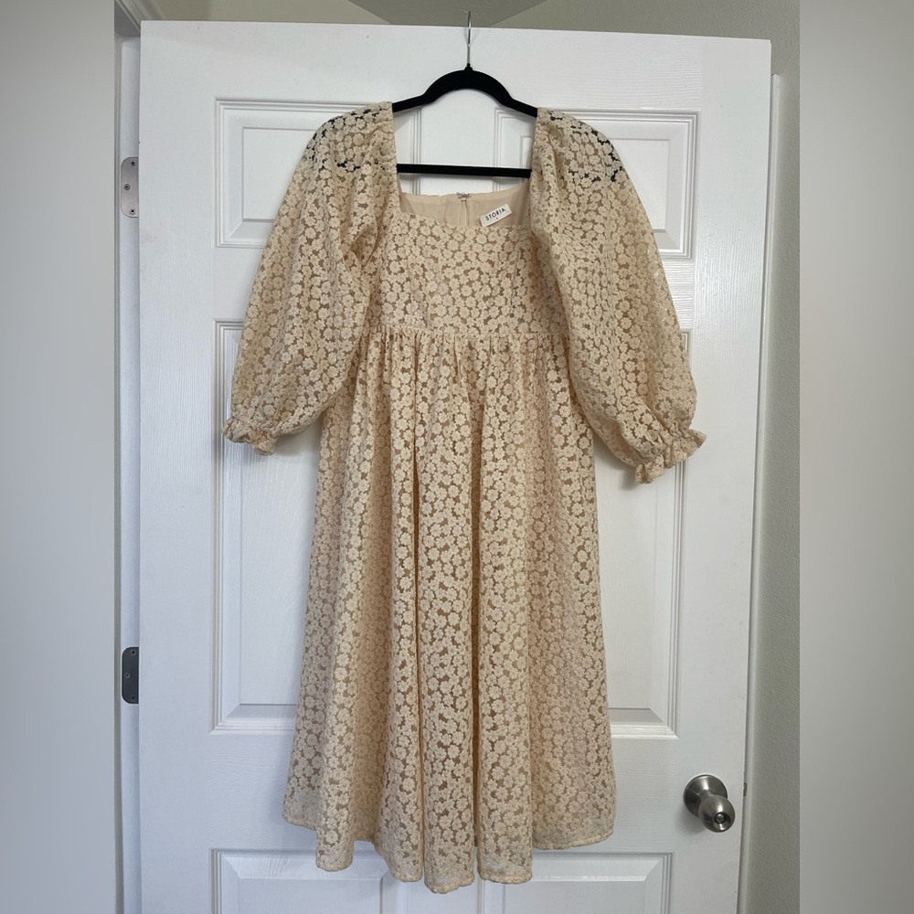Storia Cream Floral Dress | Size Small